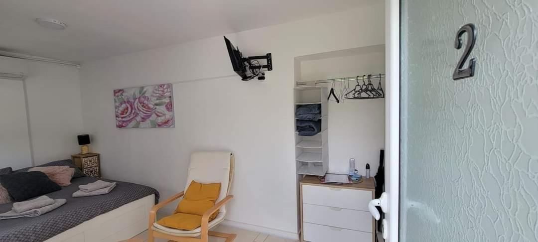 Vila Jovana Vrdnik Buitenkant foto